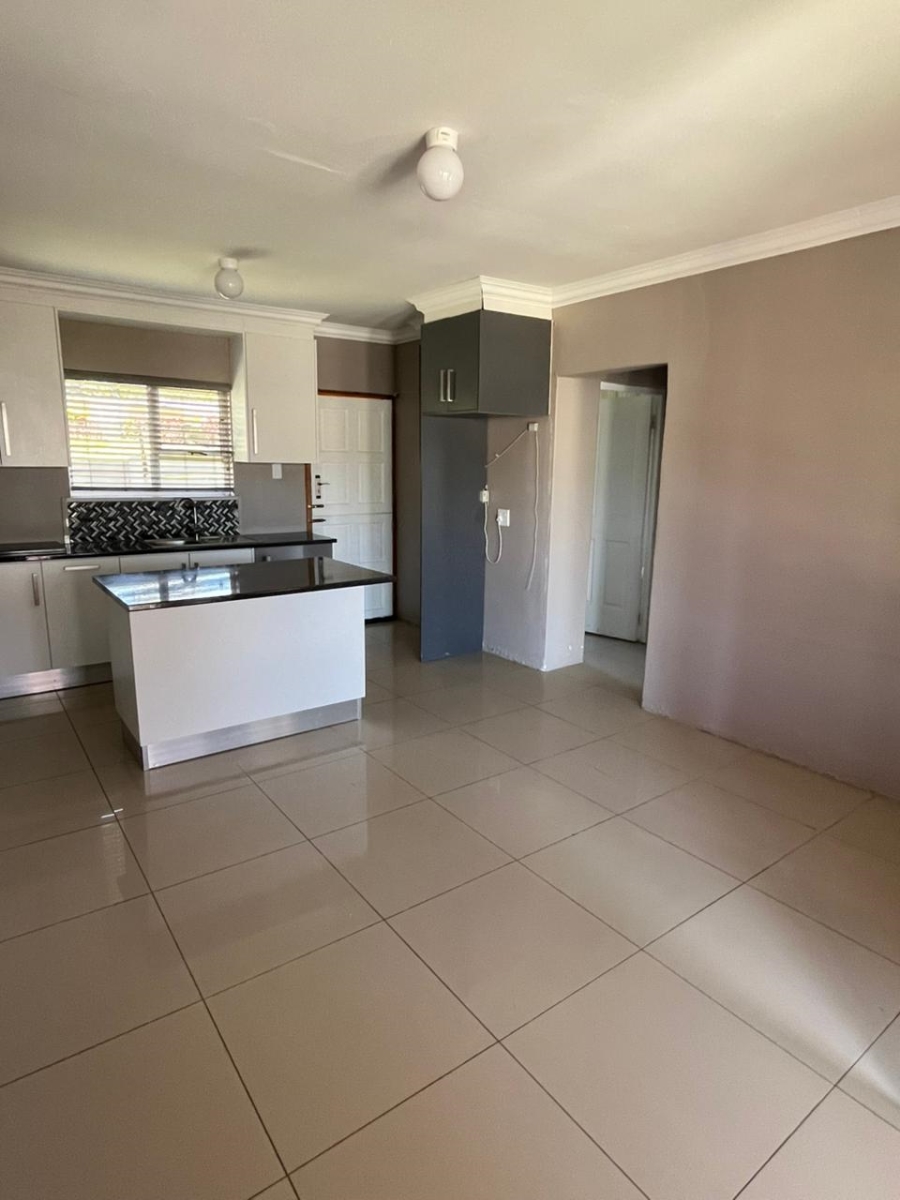 4 Bedroom Property for Sale in Abbotsford Eastern Cape